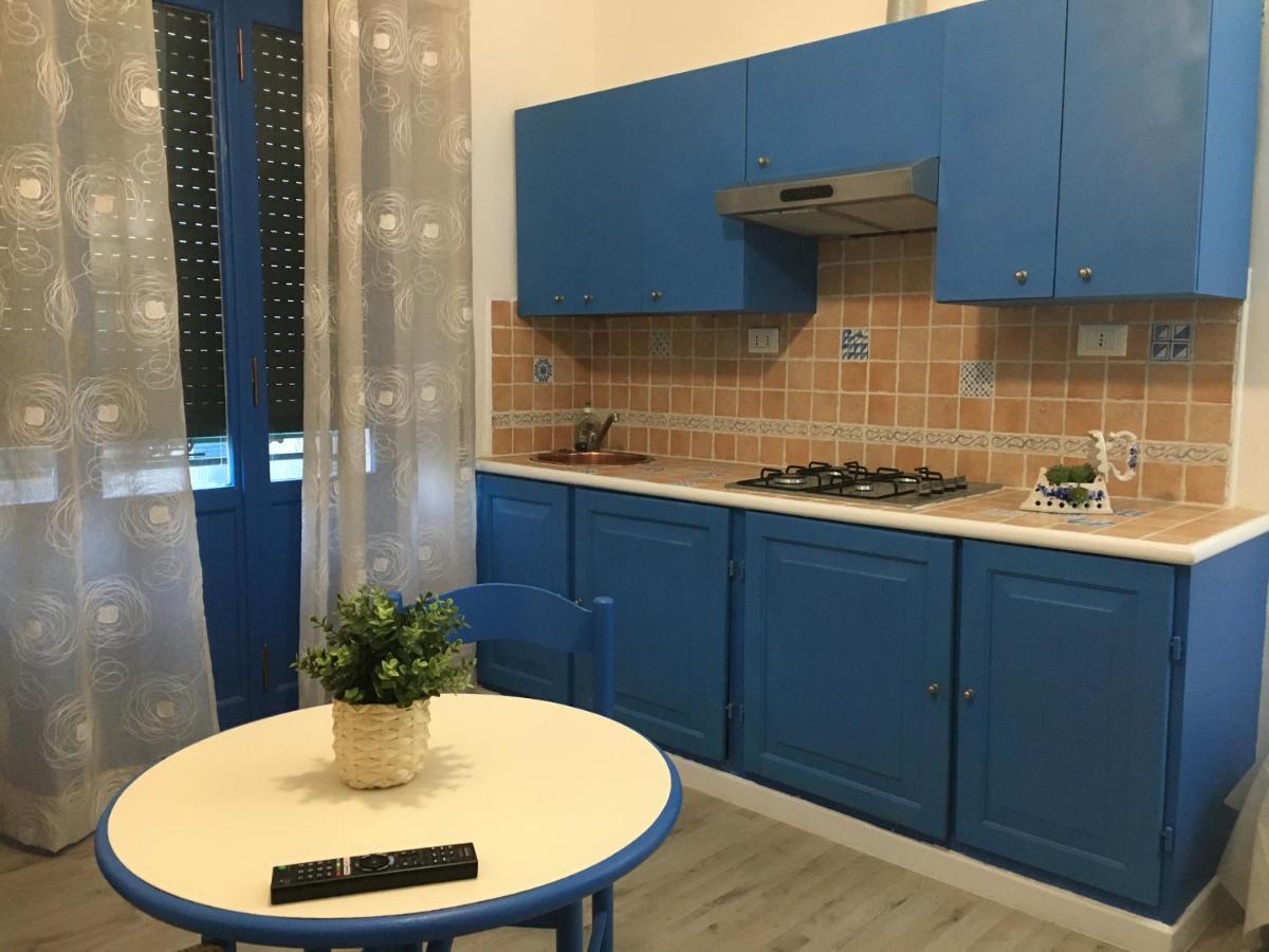 Sunny Rome Sexy Grey & Cool Blue Apartment Exterior photo
