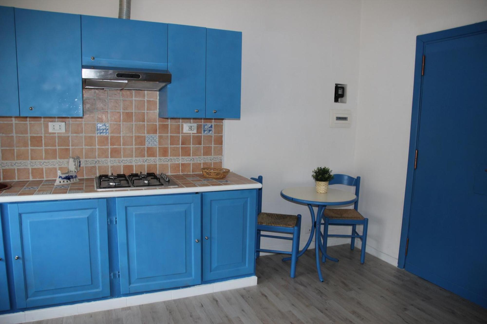 Sunny Rome Sexy Grey & Cool Blue Apartment Room photo